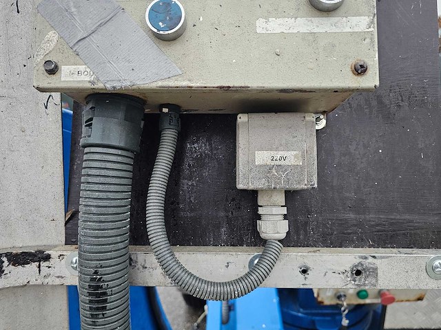 Thomas - 150nw - 15m werkhoogte, 10m horizontaal - hoogwerker - afbeelding 5 van  8