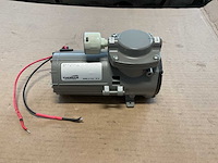 Thomas 107cdc20 compressor and vacuum pump - afbeelding 1 van  3