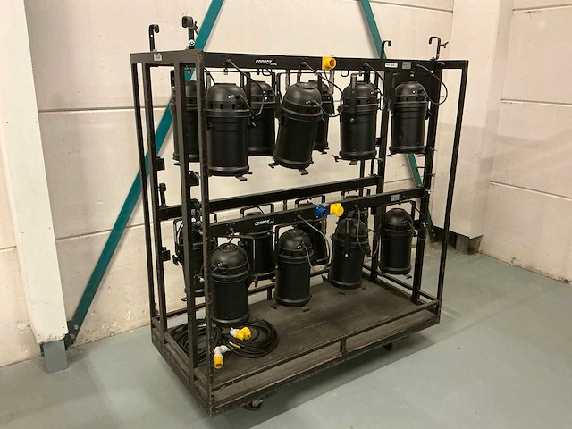 Thomas par 64 acl 28v par-spot (4x) - afbeelding 1 van  5