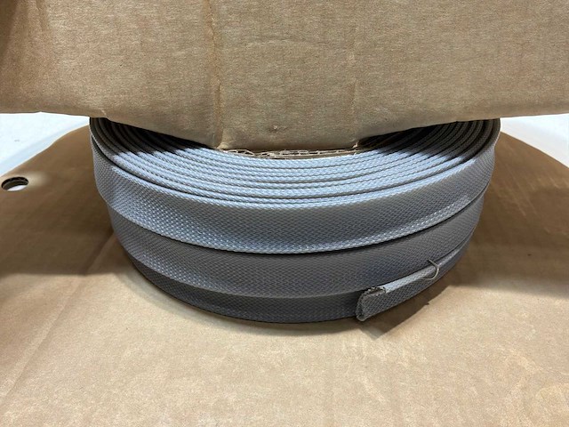 Thomas&betts gevlochten kabelbeschermslang 25m (6x) - afbeelding 1 van  4