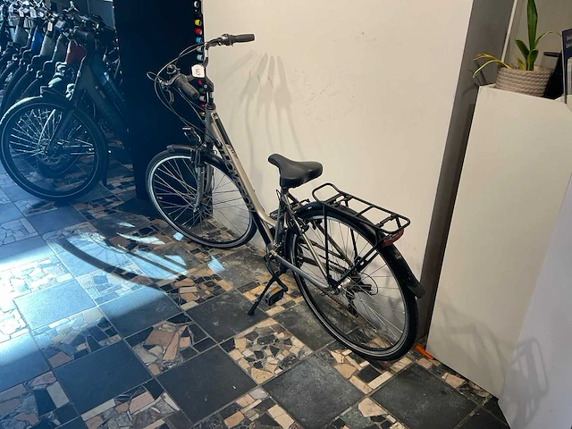 Thompson rave 2024 21v damesfiets l17 - afbeelding 5 van  9