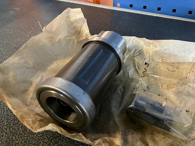 Thomson linearlager (6x) - afbeelding 1 van  4