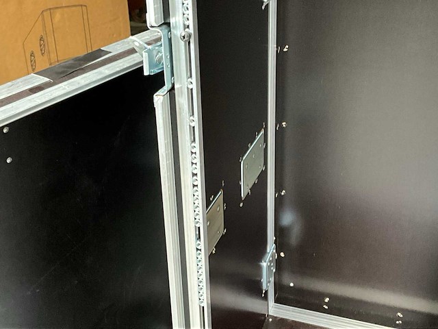 Thon 18 he rackcase - afbeelding 6 van  7
