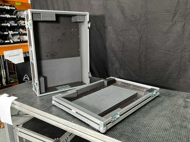 Thon yamaha tf1 flightcase voor mengtafel - afbeelding 2 van  3