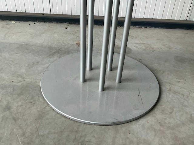 Thonet tafel ø70cm - afbeelding 3 van  4