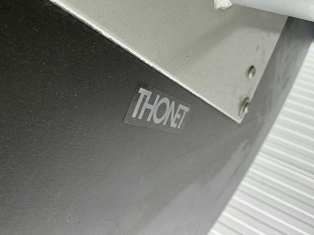 Thonet tafel ø70cm - afbeelding 4 van  4