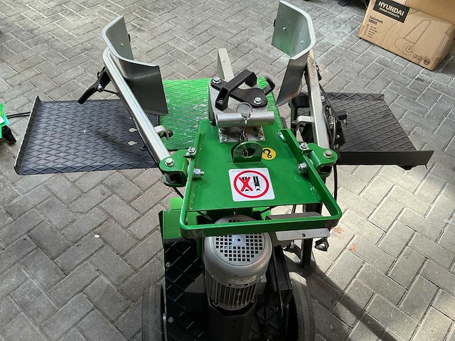 Thor - 2023 - mignon eco 9 t - kloofmachine - afbeelding 16 van  16