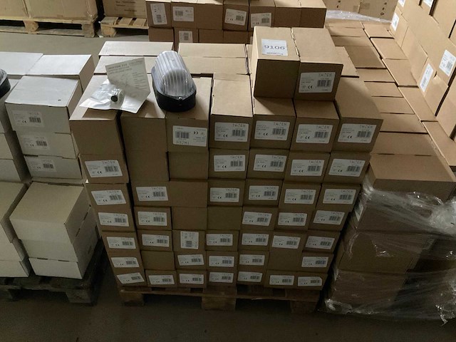 Thorn gaida g2n buitenverlichting (100x) - afbeelding 2 van  3