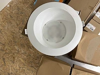 Thorn-zumtobel kantoor verlichting partij - afbeelding 10 van  21