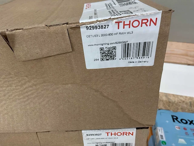 Thorn-zumtobel kantoor verlichting partij - afbeelding 3 van  21