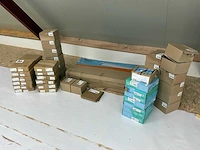 Thorn-zumtobel kantoor verlichting partij - afbeelding 1 van  21