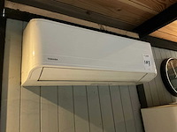 Thoshiba ras-b13j2kvg-e airconditioning - afbeelding 1 van  4