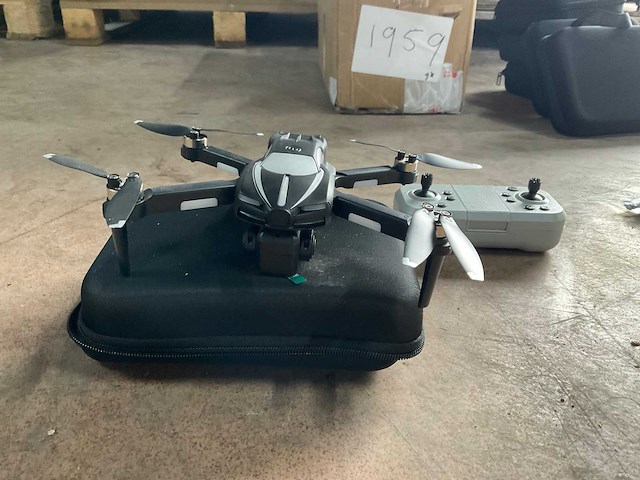 Three camera drones (9x) - afbeelding 2 van  6