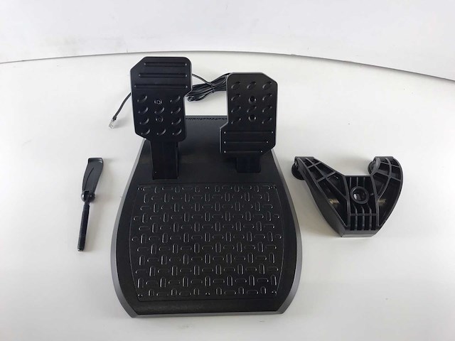 Thrustmaster mix model racing wheels & flight sticks (defect) - check description (6x) - afbeelding 4 van  39