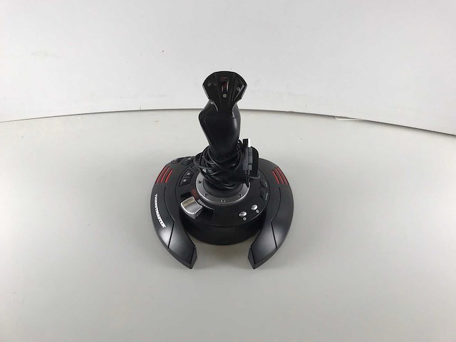 Thrustmaster mixed model of defect racing wheels & controllers for xbox, windows & playstation - check description (30x) - afbeelding 18 van  26