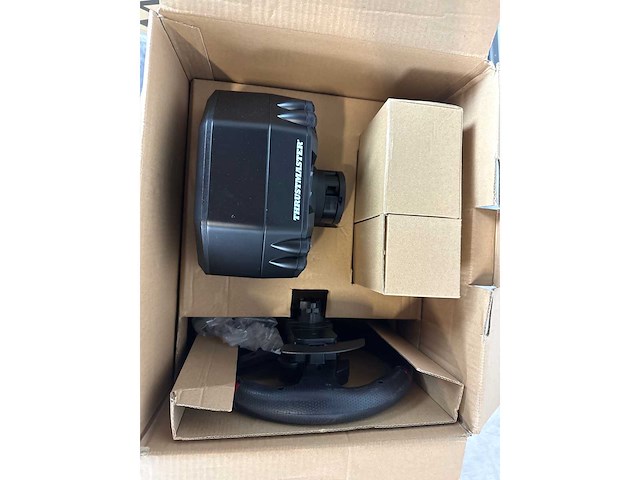 Thrustmaster t598-p – force-feedback racestuurset | emerio pizzarette origineel – 6-persoons pizza-oven - afbeelding 2 van  2