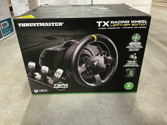 Thrustmaster tx racing wheel leather edition - afbeelding 1 van  4