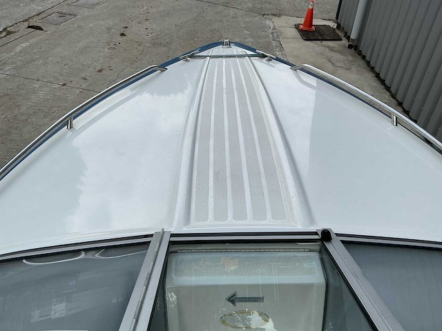 Thuderbird falcon 1800 cb speedboot - afbeelding 22 van  37