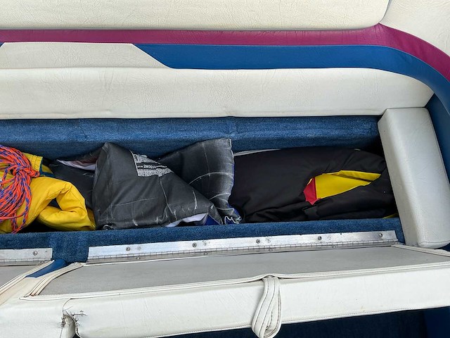 Thuderbird falcon 1800 cb speedboot - afbeelding 25 van  37