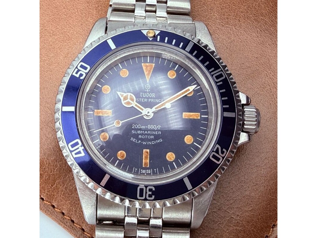 Thuisbezorgveiling horloges, kunst en collectibles