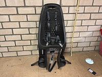 Thule yepp maxi essay fit kinderzitje - afbeelding 1 van  4