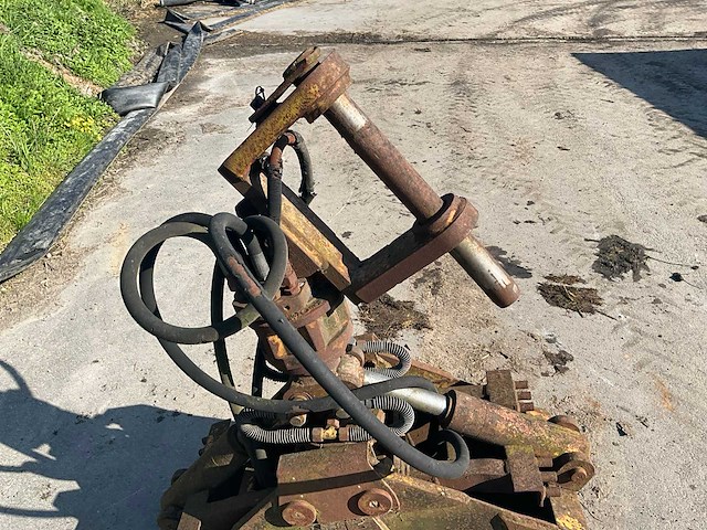 Thumm 305 grijperbak - afbeelding 2 van  12