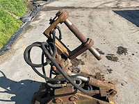 Thumm 305 grijperbak - afbeelding 2 van  12