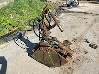 Thumm 305 grijperbak - afbeelding 1 van  12