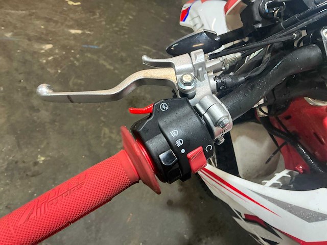 Thunder ultra 300 four stroke motorfiets - afbeelding 10 van  21