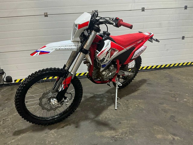 Thunder ultra 300 four stroke motorfiets - afbeelding 12 van  21