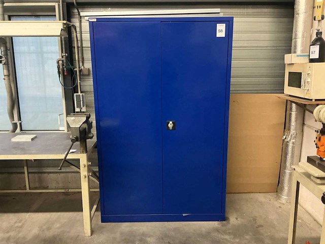 Thurmetall magazijn kast - afbeelding 1 van  7