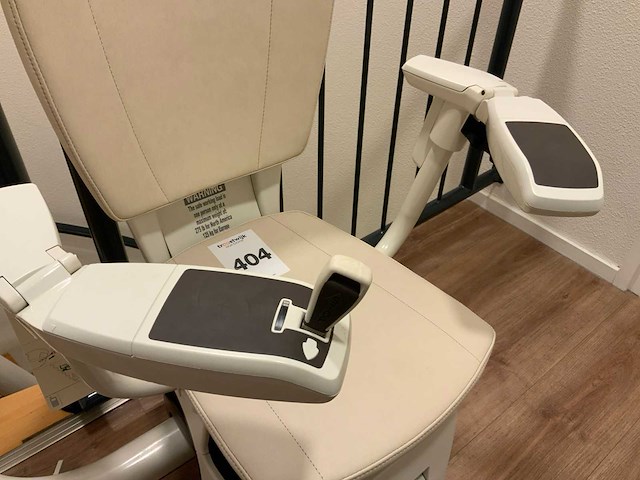 Thyssenkrupp flow 2 traplift - afbeelding 9 van  14