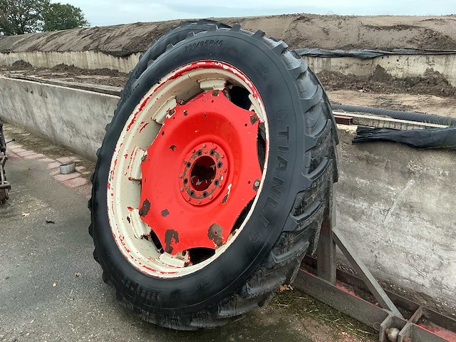 Tianli defender radial cultuurwielen 300/95r46 (2x) - afbeelding 2 van  8
