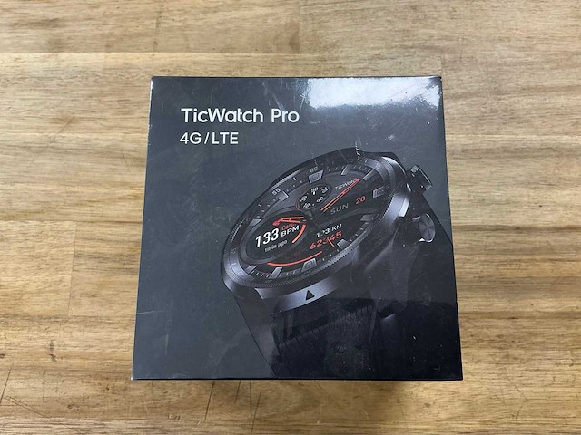 Ticwatch pro 4g/lte black - afbeelding 2 van  3