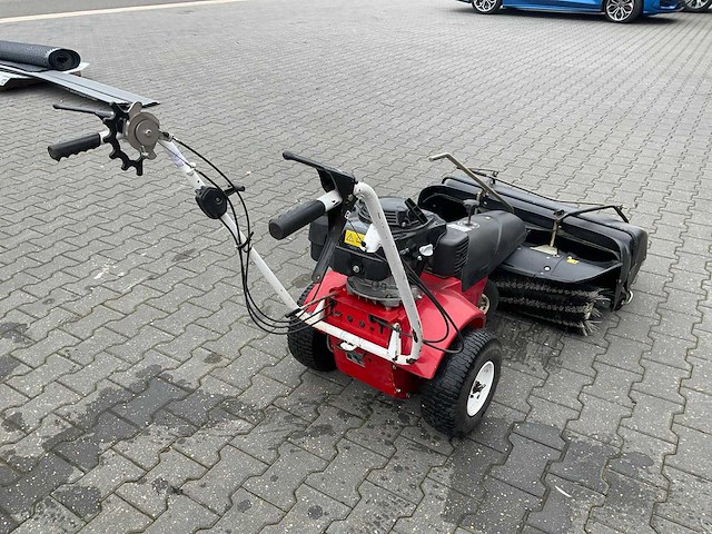 Tielbürger bk48 zelfrijdende veegmachine - afbeelding 2 van  5