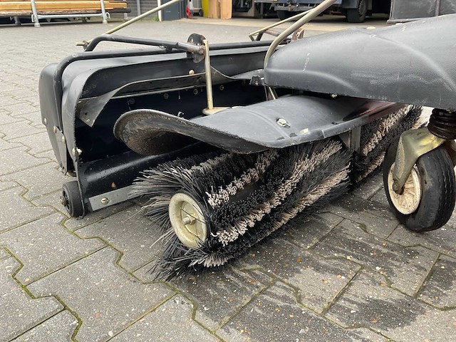 Tielbürger bk48 zelfrijdende veegmachine - afbeelding 4 van  5