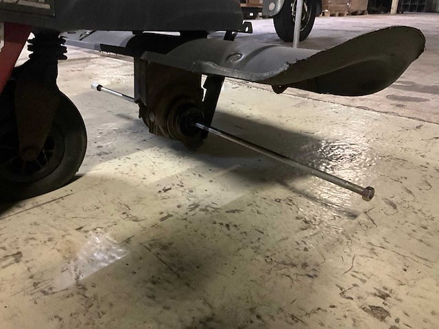 Tielbürger rolbezem machine - afbeelding 7 van  8