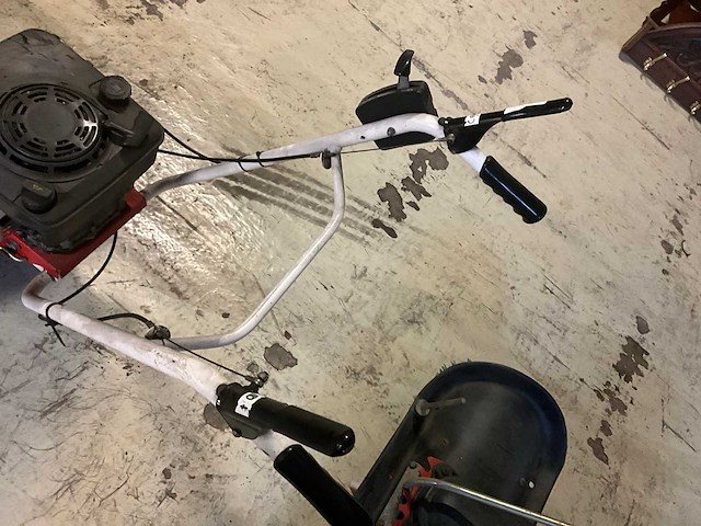 Tielbürger tk-30 rolbezem machine - afbeelding 4 van  7