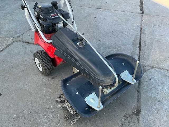 Tielbürger tk38 prof zelfrijdende veegmachine - afbeelding 12 van  15