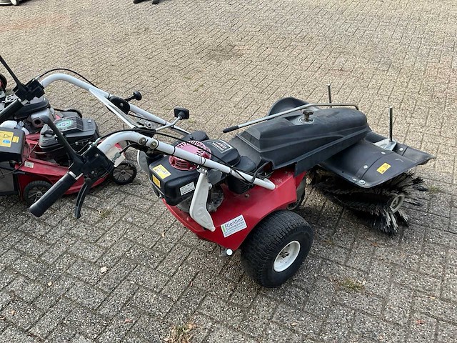 Tielburger veegmachine - afbeelding 3 van  8