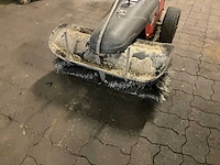 Tielburger zelfrijdende veegmachine - afbeelding 6 van  8