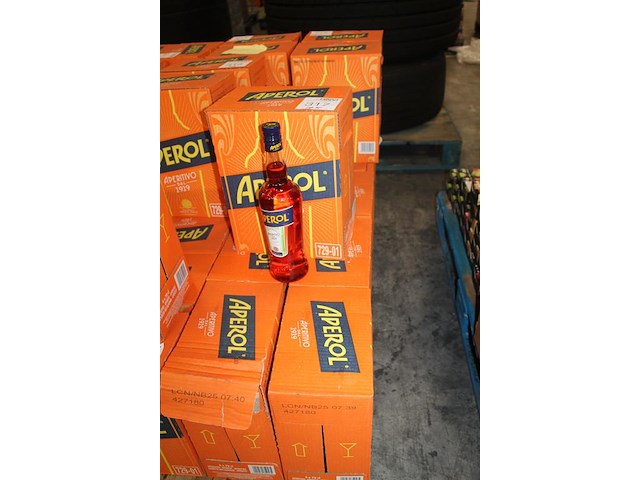 Tien dozen aperol. 60 flessen. - afbeelding 2 van  3