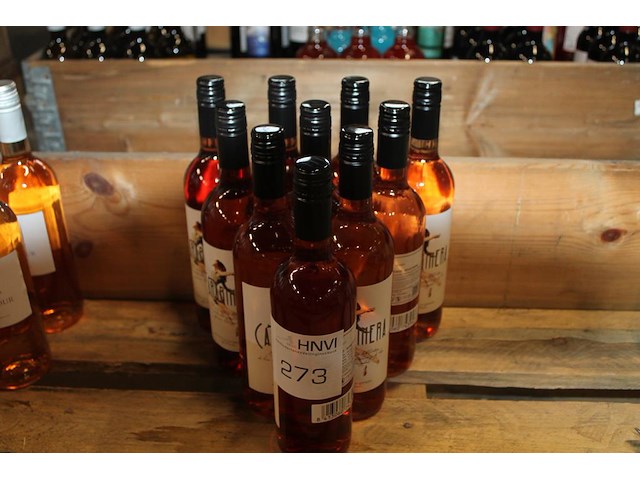 Tien flessen rosé wijn carabinera. - afbeelding 1 van  2