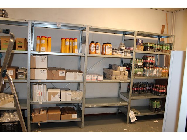 Tien meter magazijnstelling met diepte 54 cm en hoogte 200 cm. - afbeelding 1 van  2