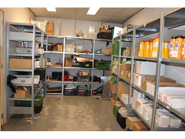 Tien meter magazijnstelling met diepte 54 cm en hoogte 200 cm. - afbeelding 2 van  2