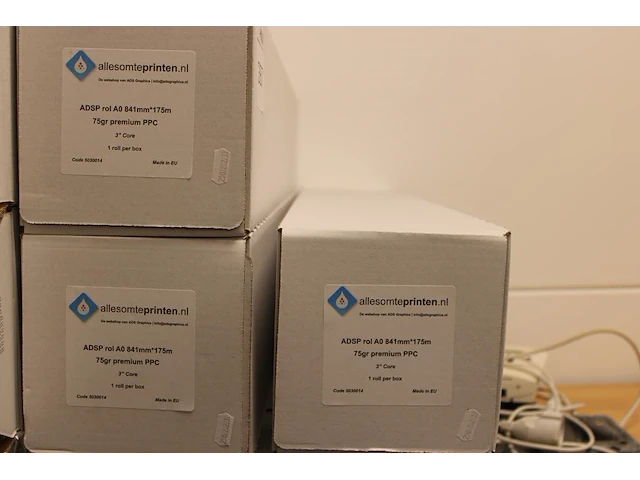 Tien rollen plotterpapier a0 - afbeelding 2 van  6