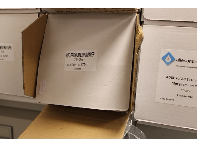 Tien rollen plotterpapier a0 - afbeelding 3 van  6