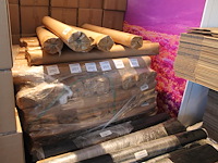 Tien rubber beschermingsmatten t.b.v. laadkabel. afmeting 1 x 2 m. worden voor de hand uitgegeven vanaf pal... - afbeelding 1 van  2