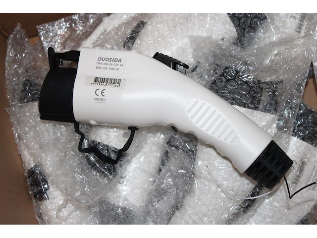 Tien stekkers type 1 duosida dss-ev-32p-v3. - afbeelding 2 van  3