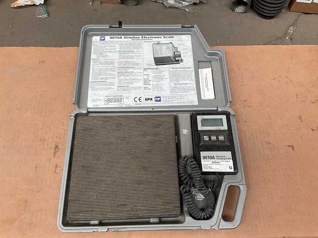 Tif 9010a electronical refrigerant scale - afbeelding 1 van  5